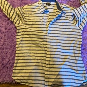 Men striped blue and white shirt 💯 cotton